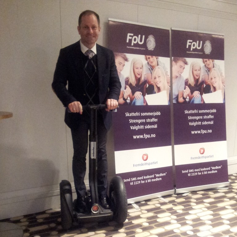 Dette selvbalanserende kjøretøyet ble forbudt under AP regjeringen. Nå skal det legaliseres av Erna og Siv.